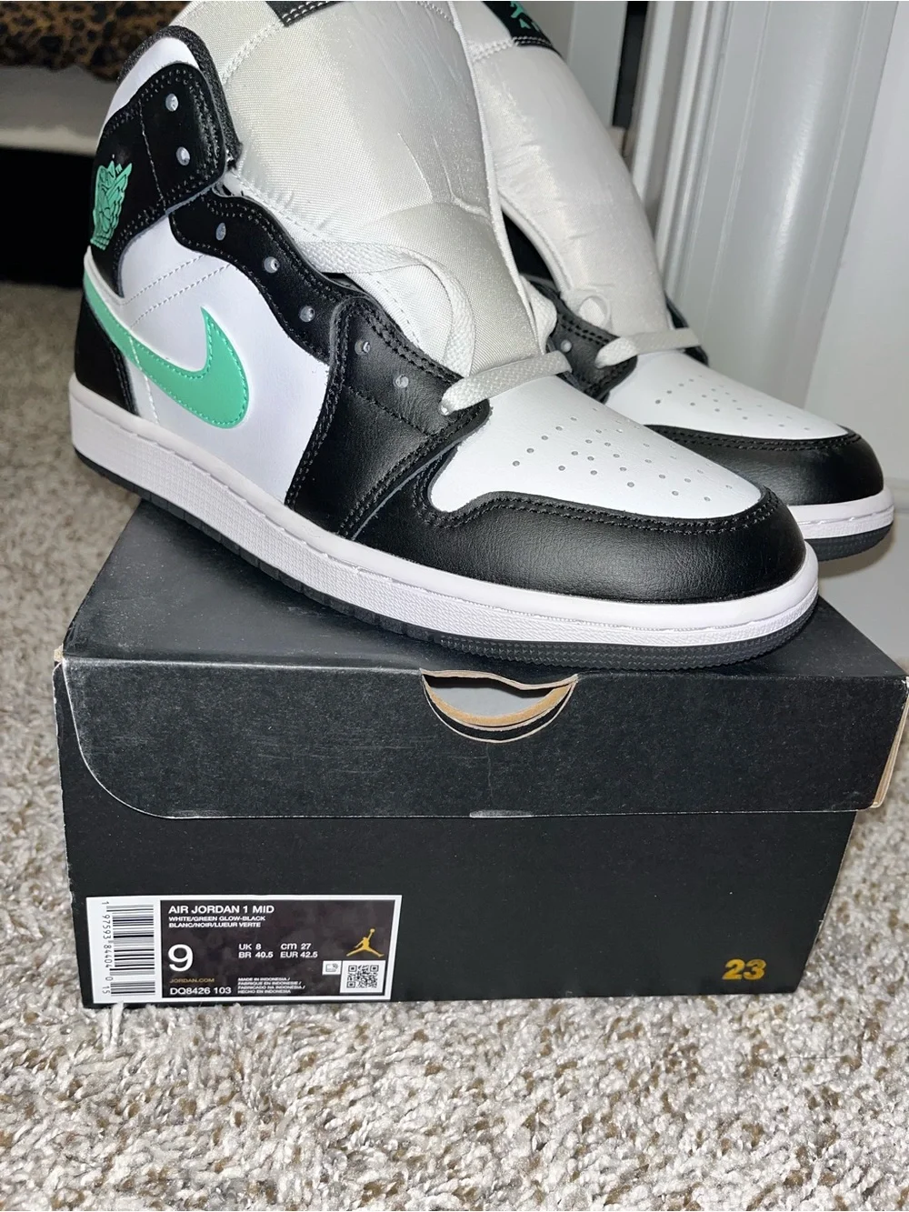Nike Men's Air Jordan 1 Low Black White Mint Green